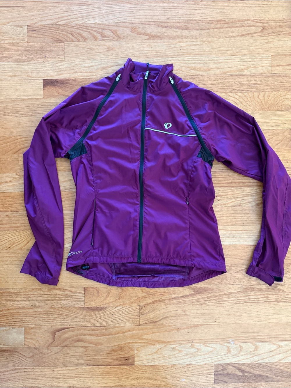 Pearl Izumi Women's Plum Windbreaker Jacket
